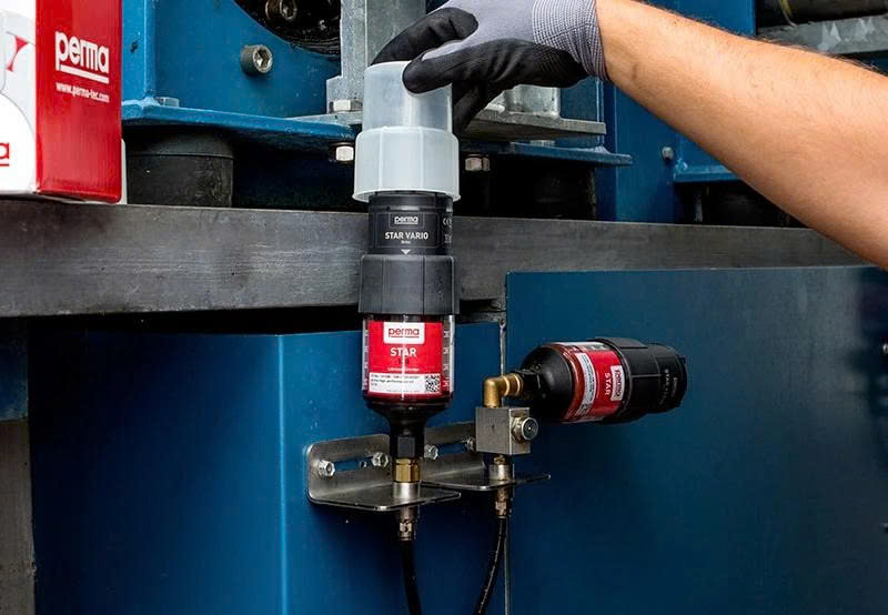 Bơm mỡ tự động Perma dùng trong ngành công nghiệp